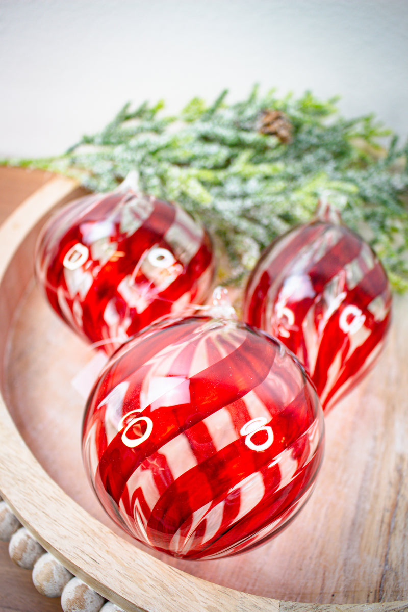 7” Red & White Top Glass Ornament - Decorator's Warehouse