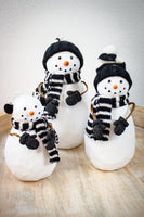 Resin Snowman (Family) Black & White